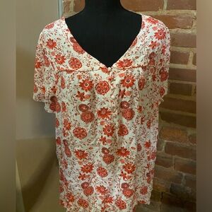 Super sweet floral blouse size 1x
